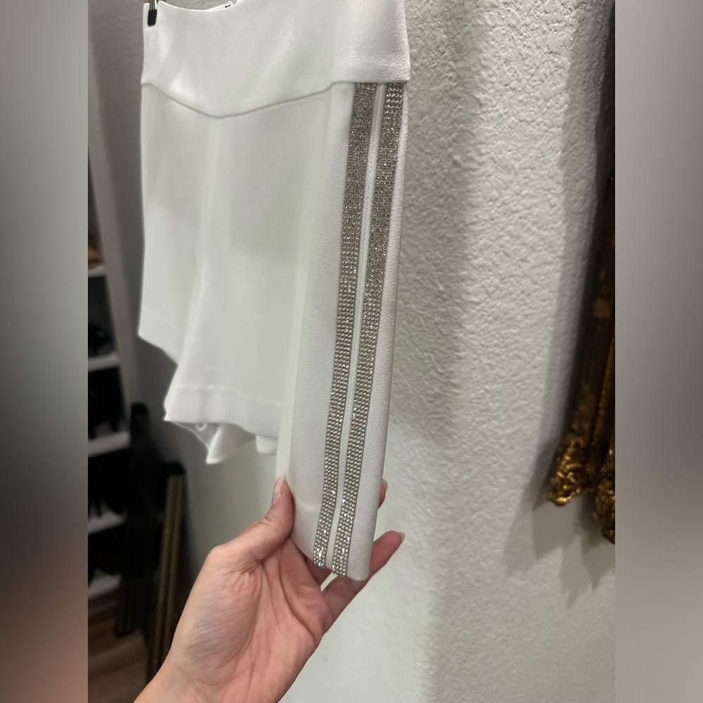 Alice & Olivia Embellished White Shorts Size 6